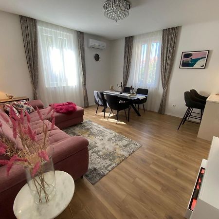 Apartment In The City Center Split Exterior photo