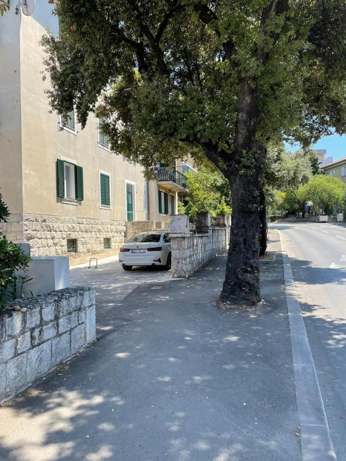 Apartment In The City Center Split Exterior photo